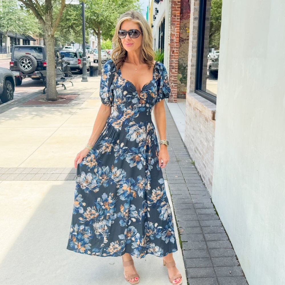 Brand new with tags En Creme Black and Blue Floral Maxi Dress